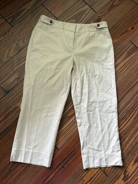 Light Beige Womens Capris